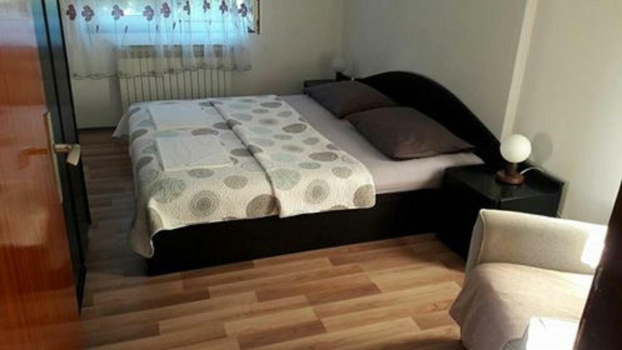 Analeo Appartamento Šibenik Esterno foto